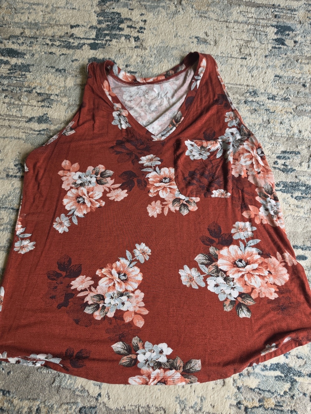 Maurices Rust Floral V-Neck Tank Size Large